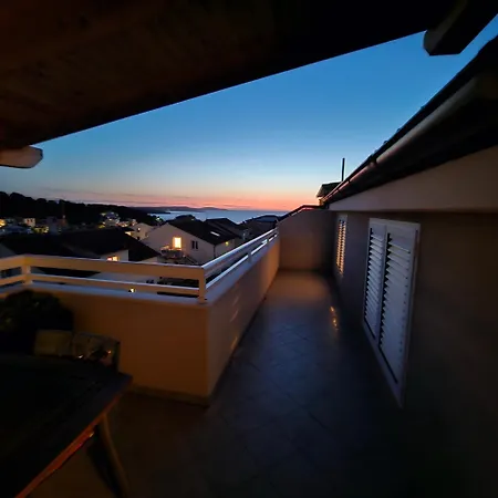 Kokolo Sea View Hvar アパート フヴァル