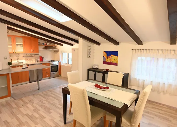 Kokolo Sea View Hvar Apartmán